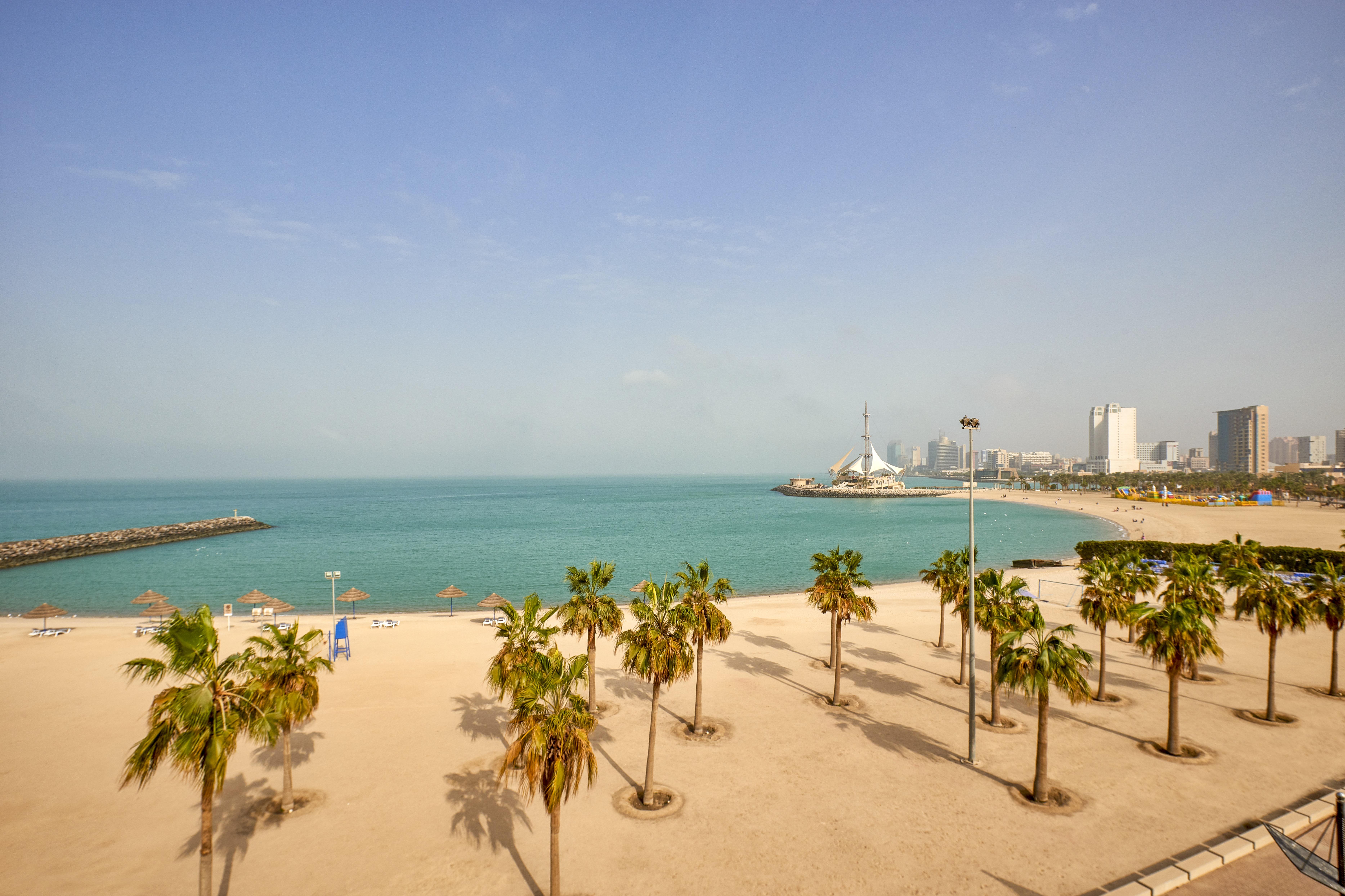 Marina Hotel Kuwait Salmiya Exterior foto