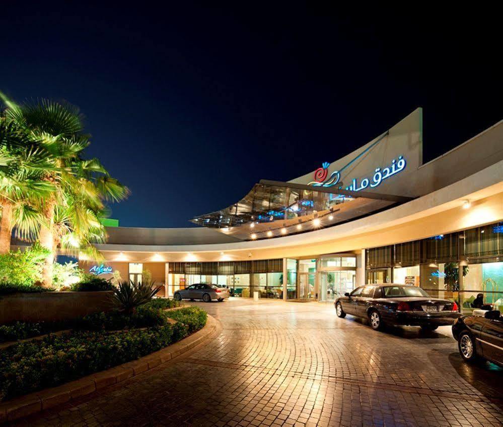 Marina Hotel Kuwait Salmiya Exterior foto