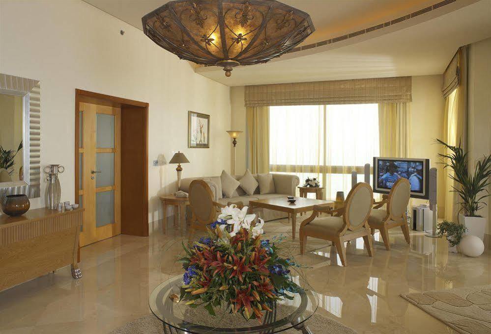 Marina Hotel Kuwait Salmiya Exterior foto