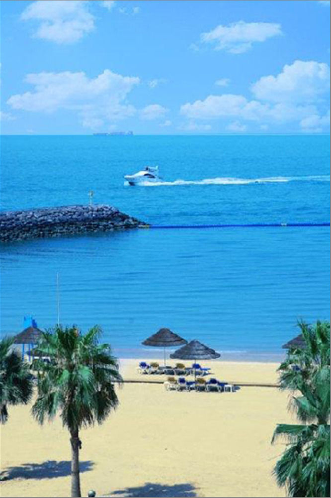 Marina Hotel Kuwait Salmiya Exterior foto