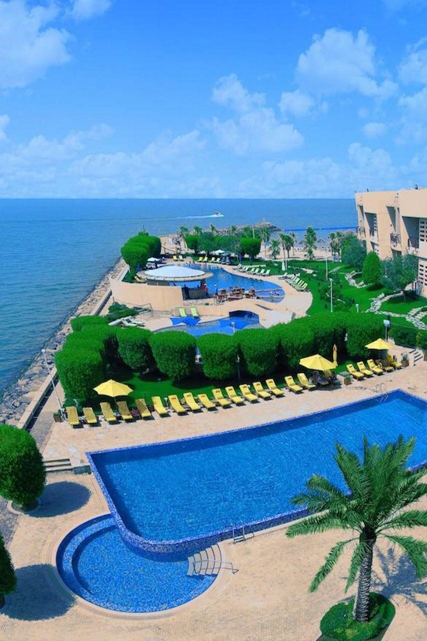 Marina Hotel Kuwait Salmiya Exterior foto